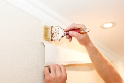 Pose de papier peint à Beuvron-en-Auge — revêtements muraux et toiles de verre
